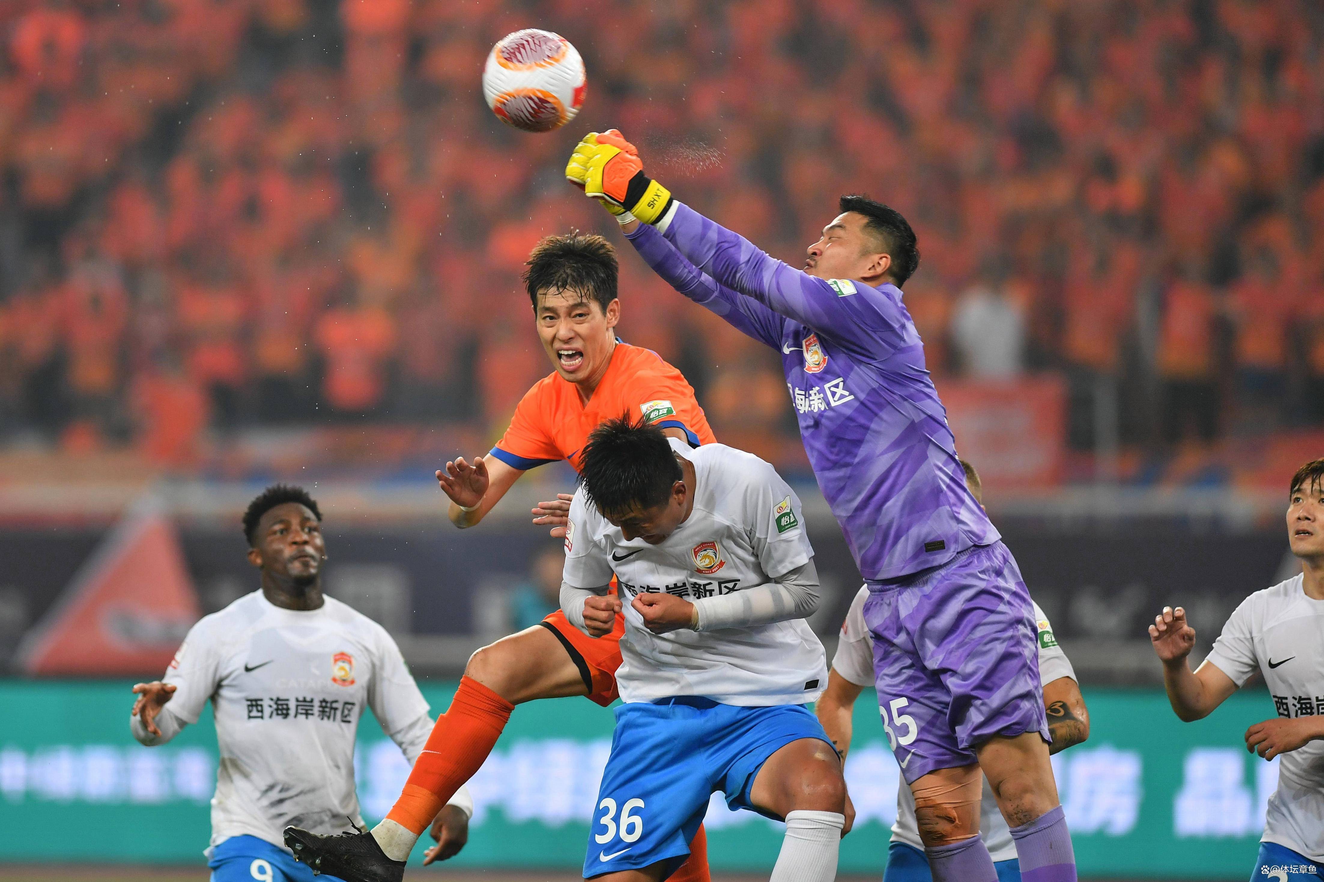 足协杯半决赛开启,八强战役轮番上演的简单介绍 足协杯半决赛开启,八强战役轮番上演的简单介绍