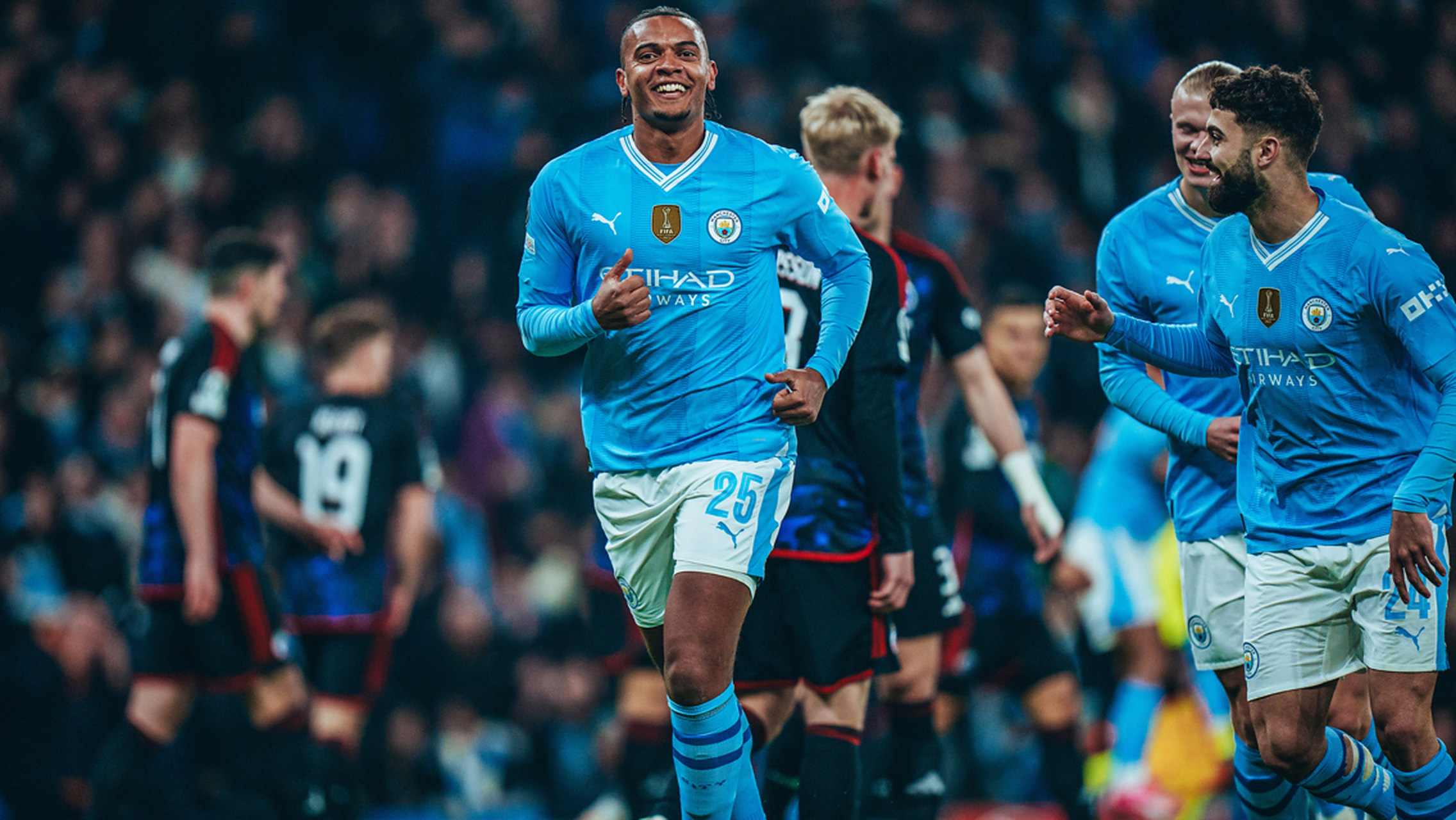 开云体育中国-曼城豪取五连胜，晋级欧冠八强赛