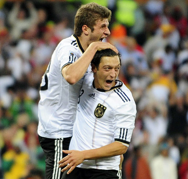 德国队力克韩国队,黄鸭组合高光表现的简单介绍 德国队力克韩国队,黄鸭组合高光表现的简单介绍