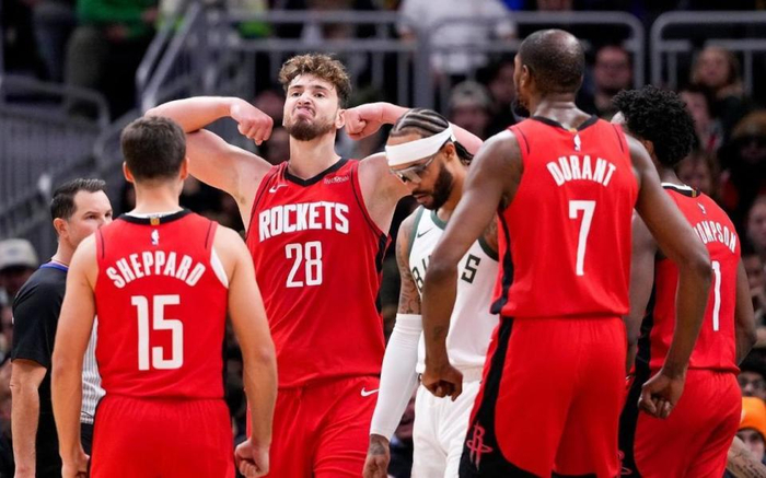 开云体育官网-人绝杀骑士,火箭双杀奇才,东部争霸局势不明朗