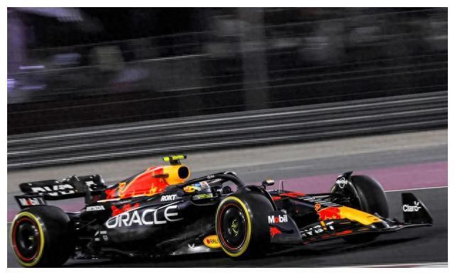 开云体育平台APP-红牛车队碾压梅赛德斯，佩雷兹扛起全队