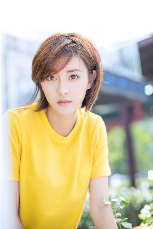 开云下载-暗流与光辉，当沉默者成为风暴之眼