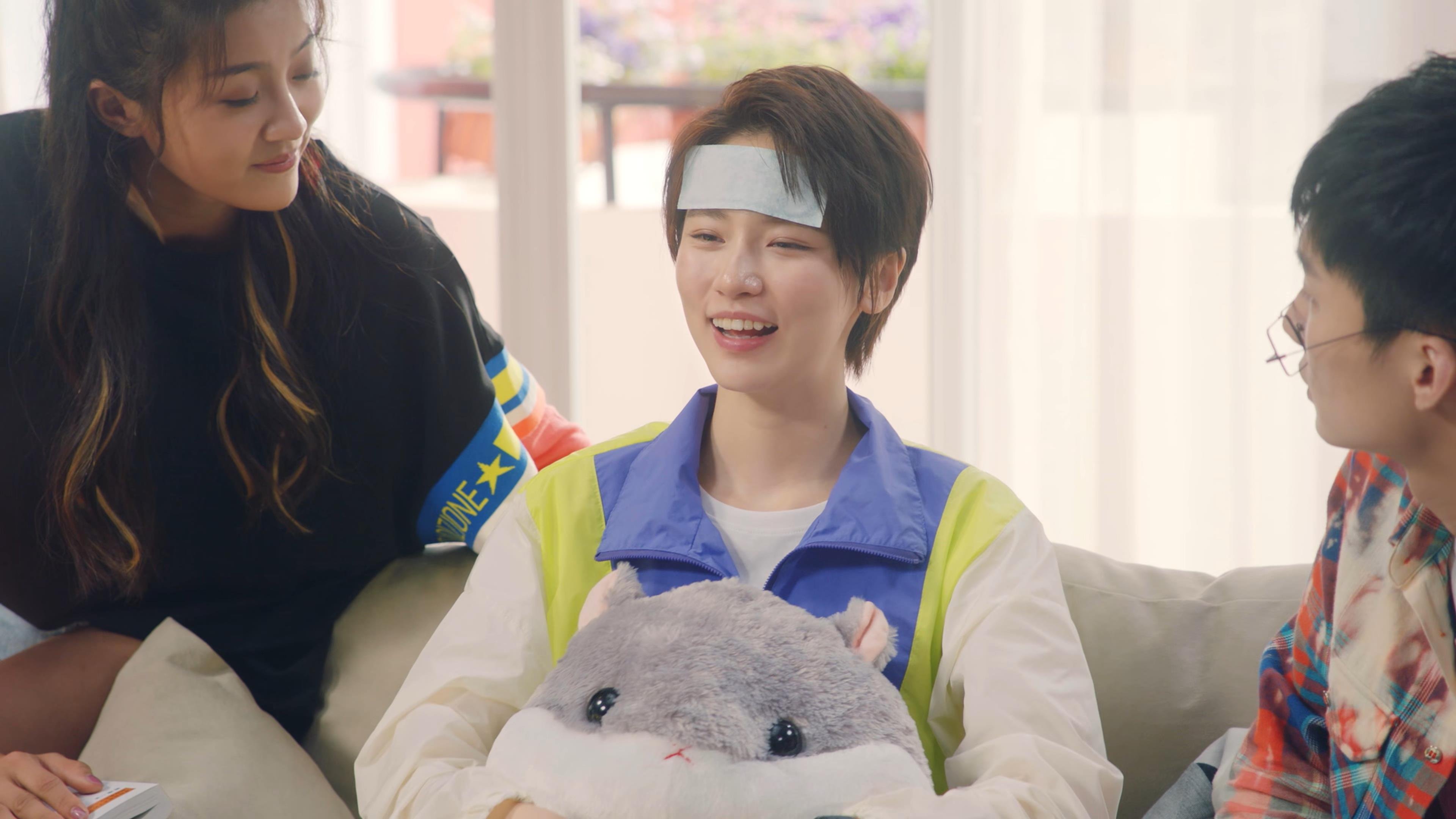 开云体育APP下载-黄浦江畔的镜像对局，当东方哈登的烟花照亮上海之夜